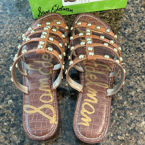 Sam Edelman Juniper Clay Leather with gold studs size 11 - Picture 3 of 6